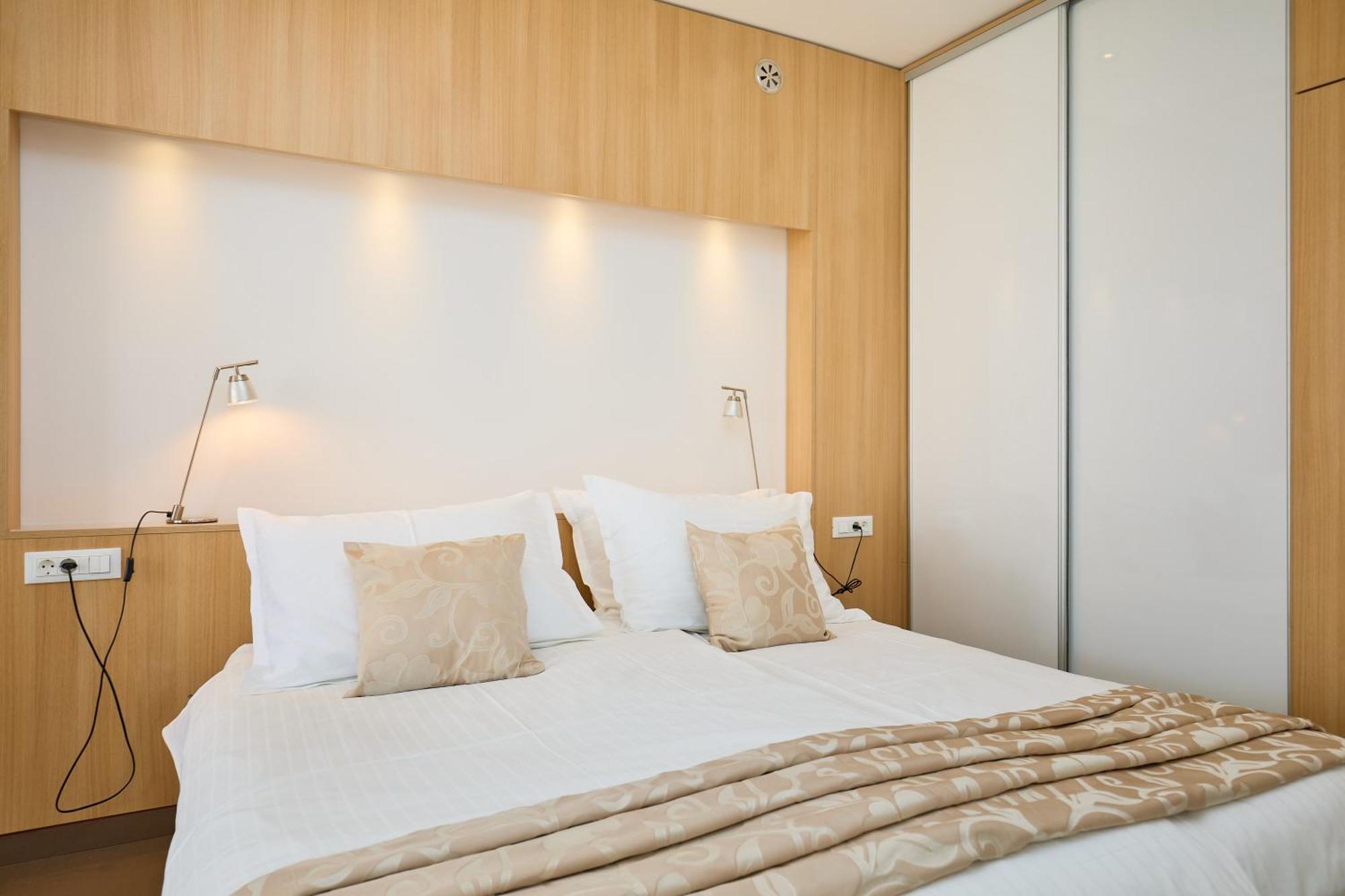 New & Stylish With A Lush Private Garden Apartmán