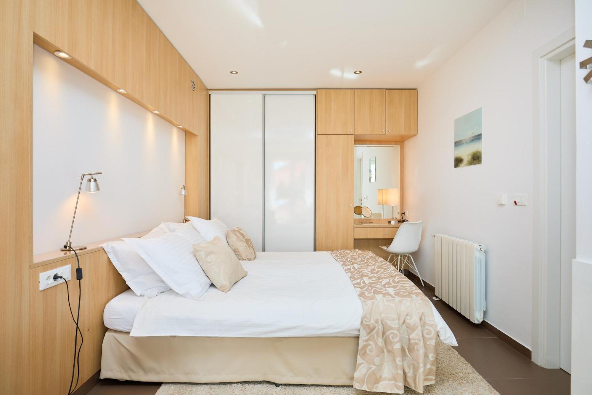 New & Stylish With A Lush Private Garden Apartmán